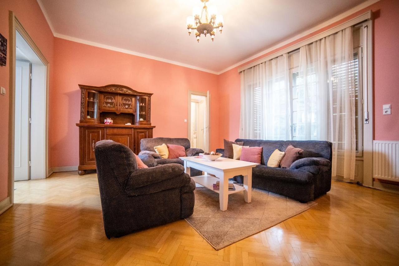 City House Timişoara Buitenkant foto